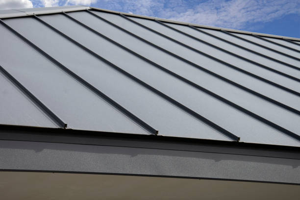 Best Emergency Roof Repair Services  in Broken Bow, NE